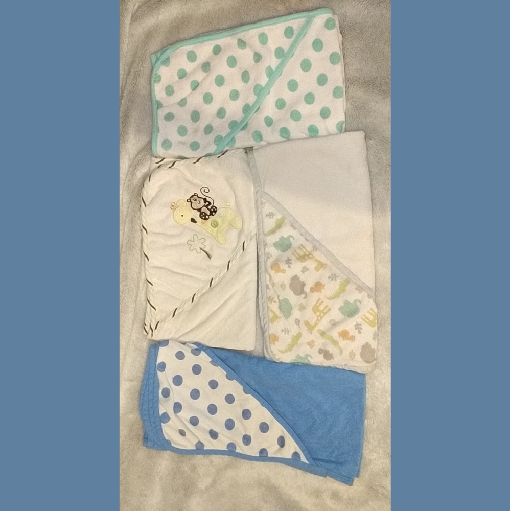 🤍4/$10🤍 Hooded Baby Towels